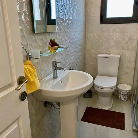 Hg Mare Apartament *
