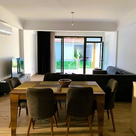 Hg Mare アパート キレニア