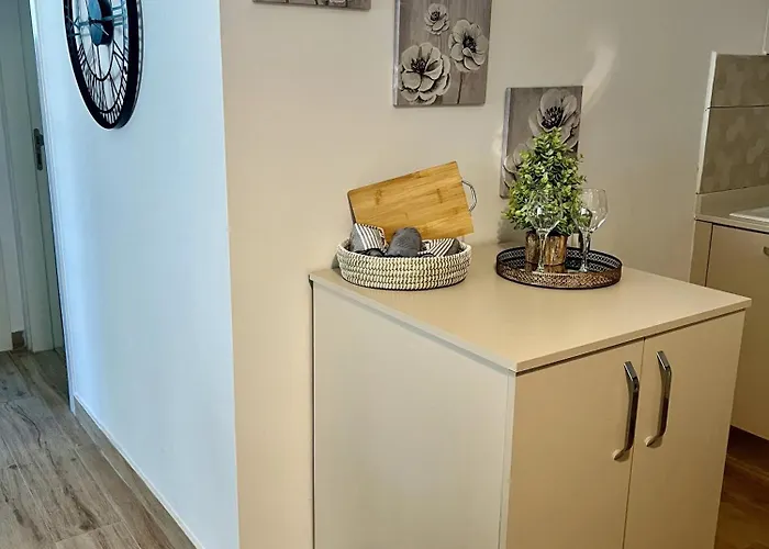 Hg Mare アパート